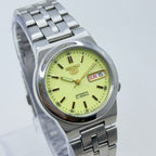 Vintage Seiko 5 - Automatic Watch Day/Date Stainless Steel Japan Made
