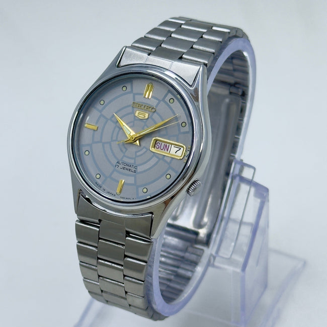Vintage Seiko 5 Automatic 17J Men's Wristwatch Japan Made Hover Image
