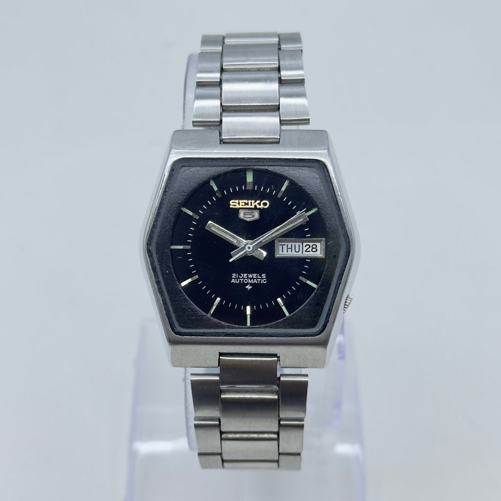 Vintage Seiko 5 Automatic Men's Watch Black Dial Japan Made