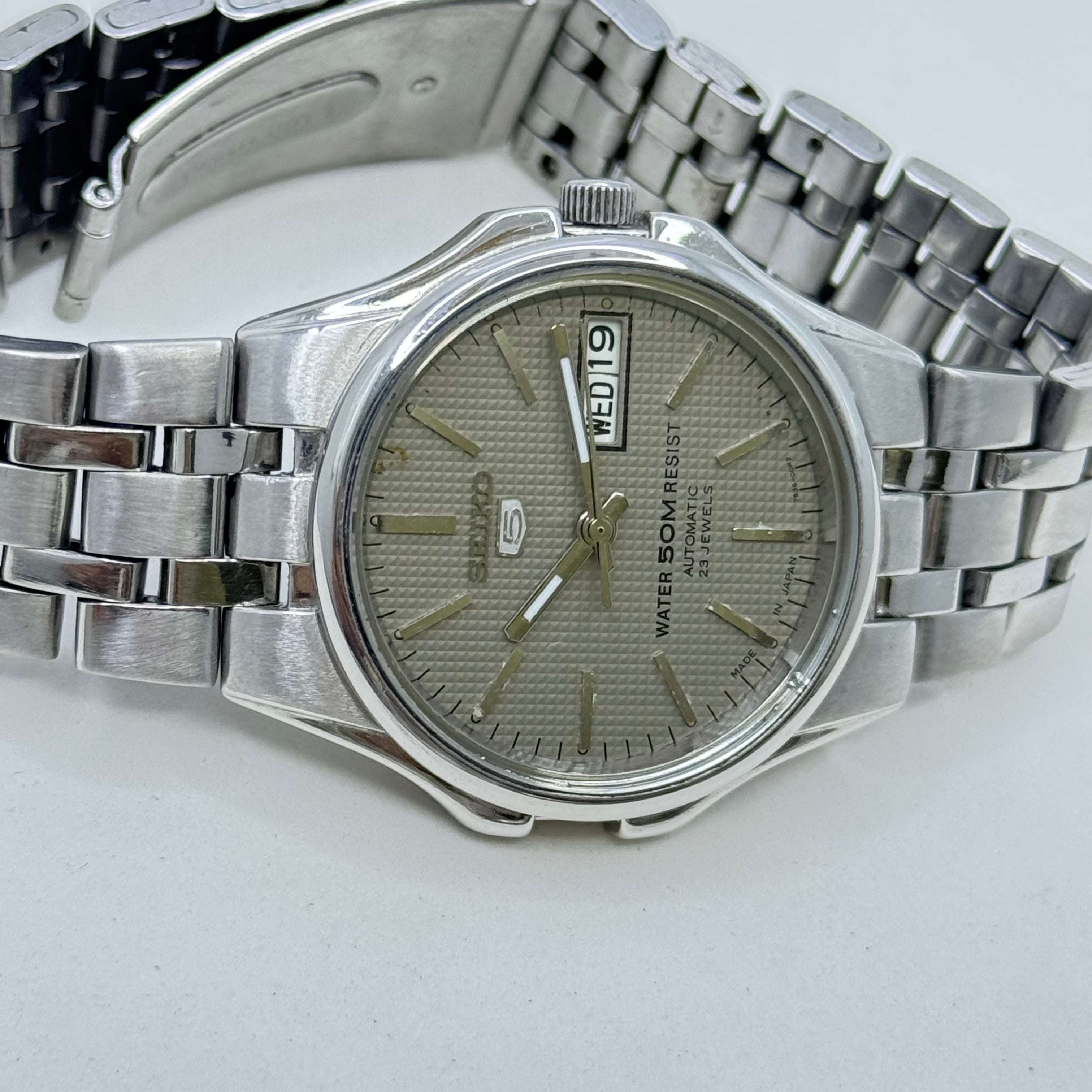 Vintage Seiko 5 Automatic 7S36-00A0 23J Grey Dial Men's Watch