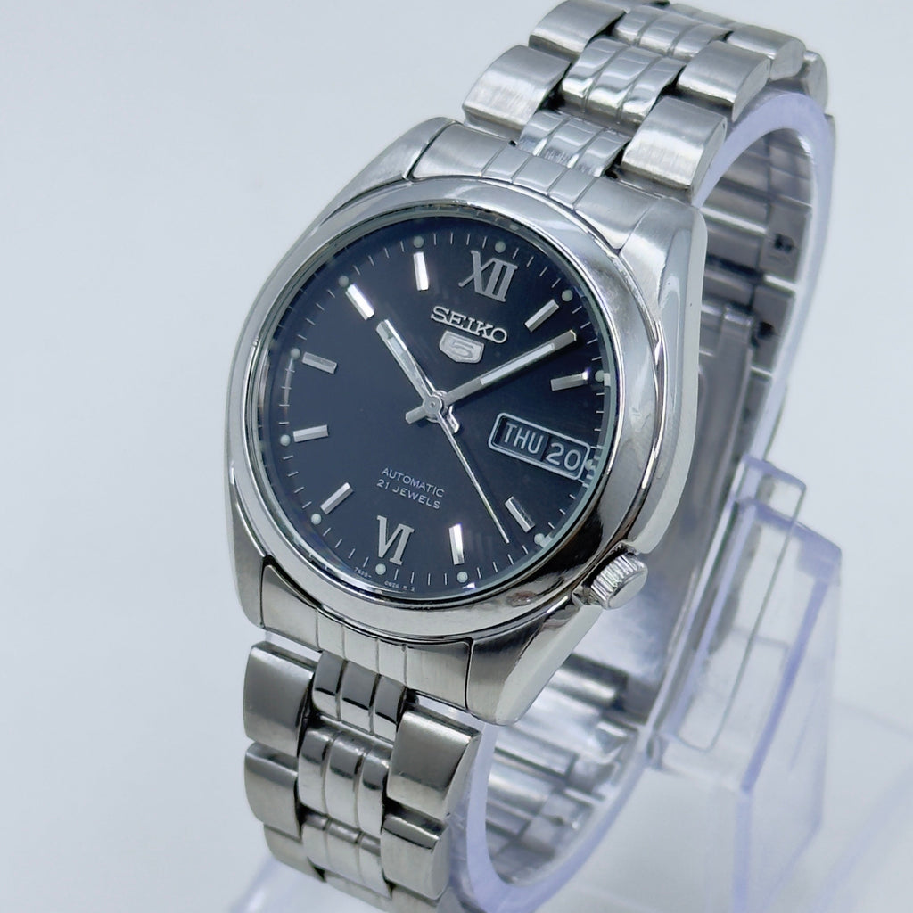 Seiko 5 - 7S26-01V0 Automatic Men's Watch Day Date Stainless Steel Japan Made