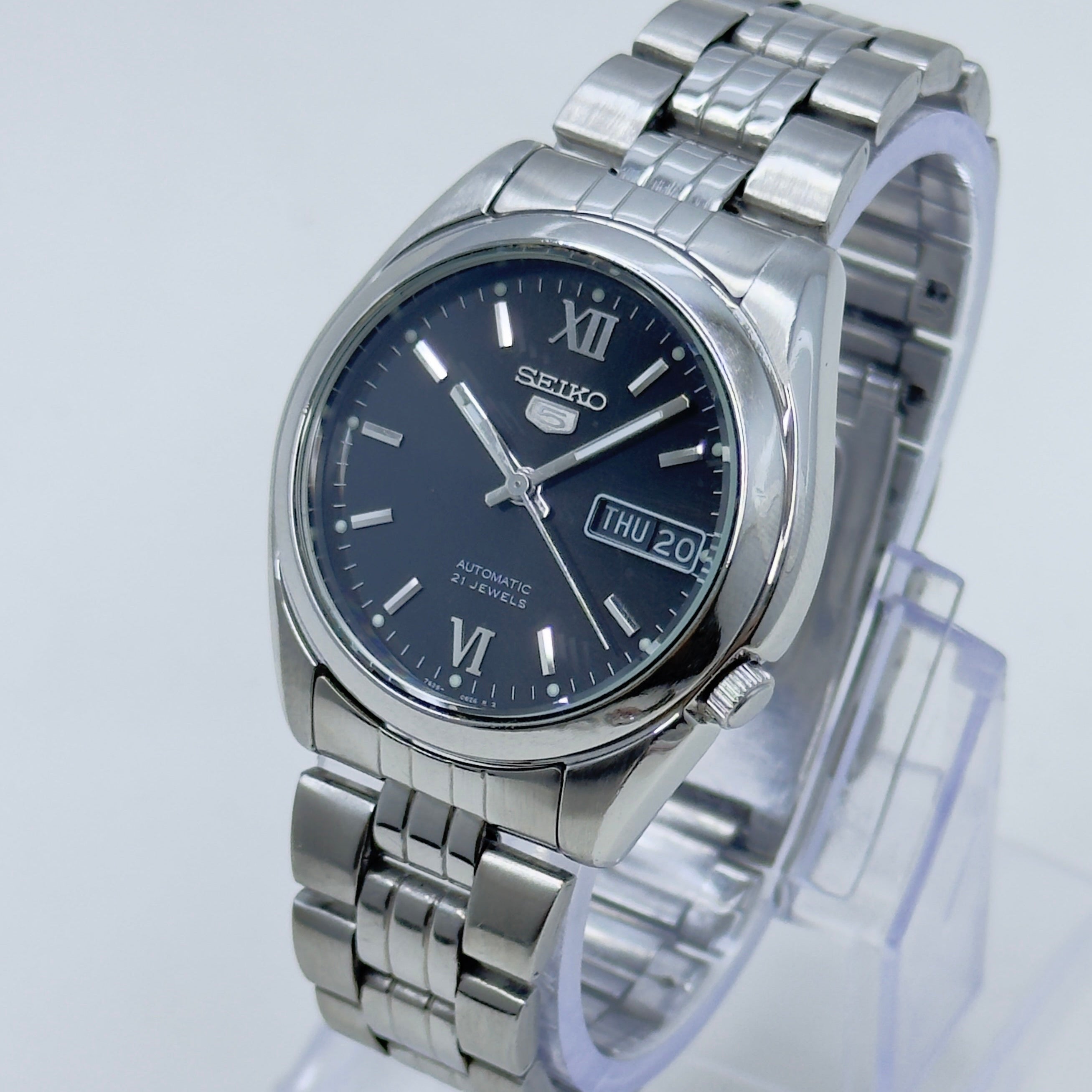 Seiko 5 - 7S26-01V0 Automatic Men's Watch Day Date Stainless Steel Japan Made