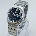 Vintage Seiko 5 - Automatic Watch Day/Date Stainless Steel Japan Made