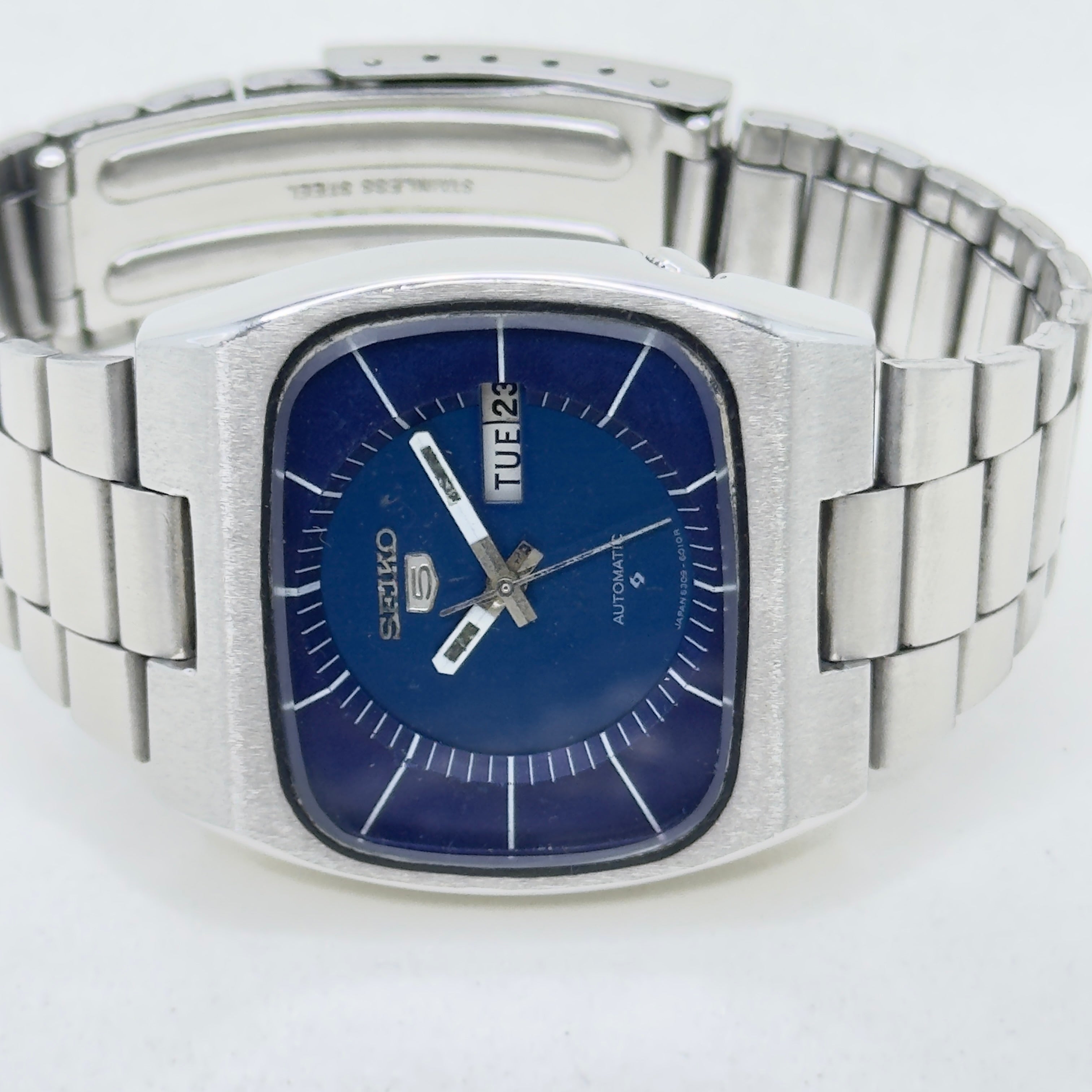 Vintage Seiko 5 Automatic Men's Watch Japan Made