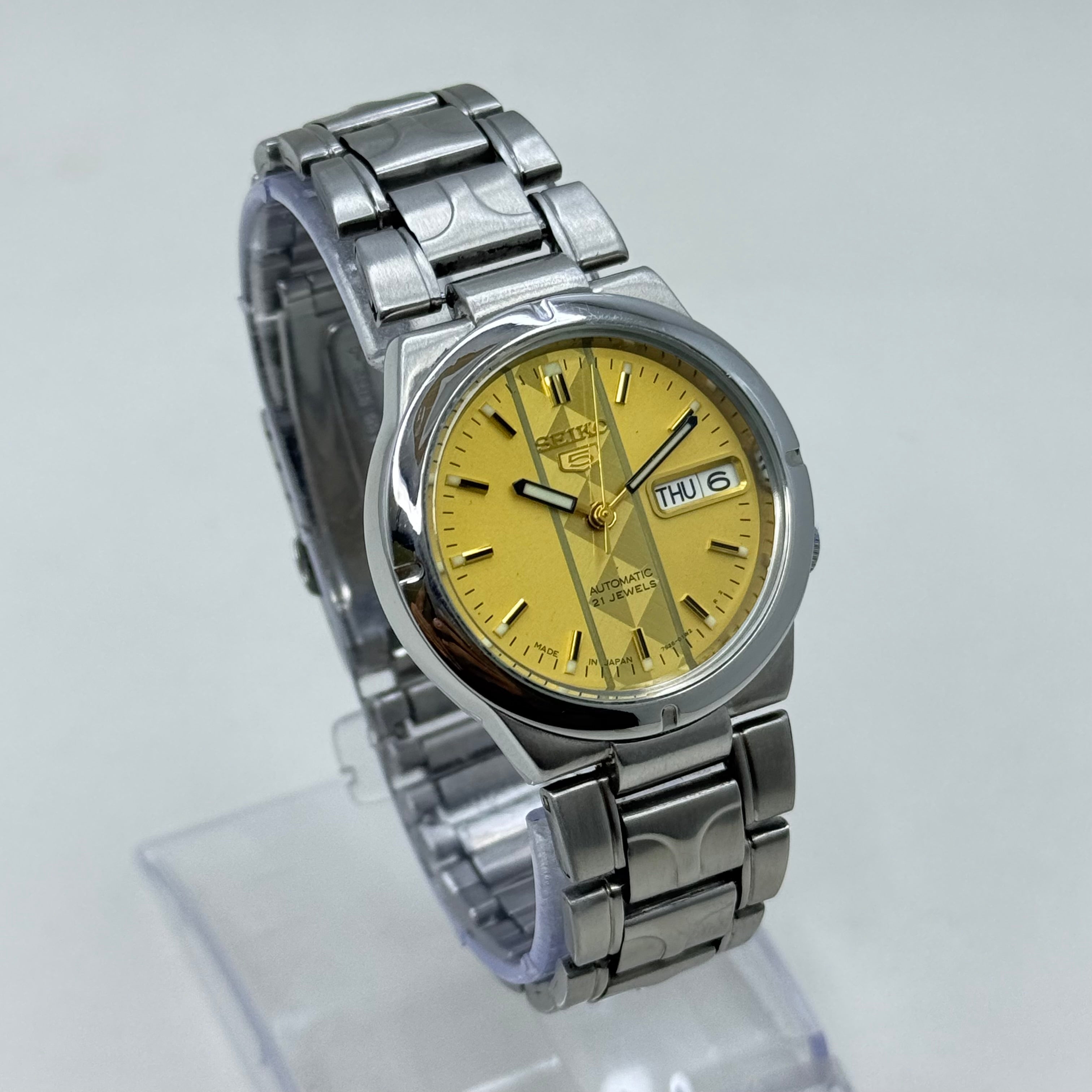 Vintage Seiko 5 Automatic Men's Watch Japan Made