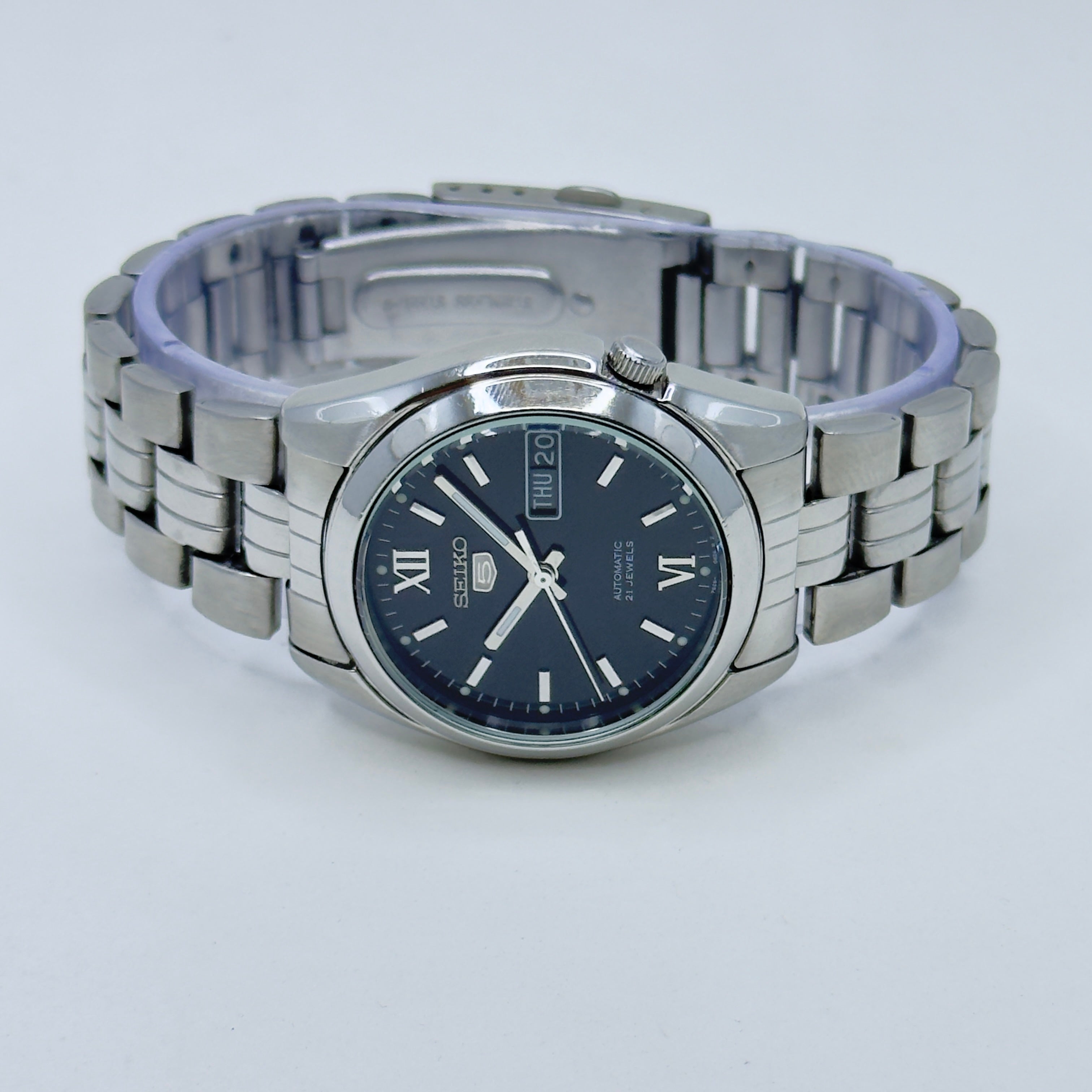 Seiko 5 - 7S26-01V0 Automatic Men's Watch Day Date Stainless Steel Japan Made