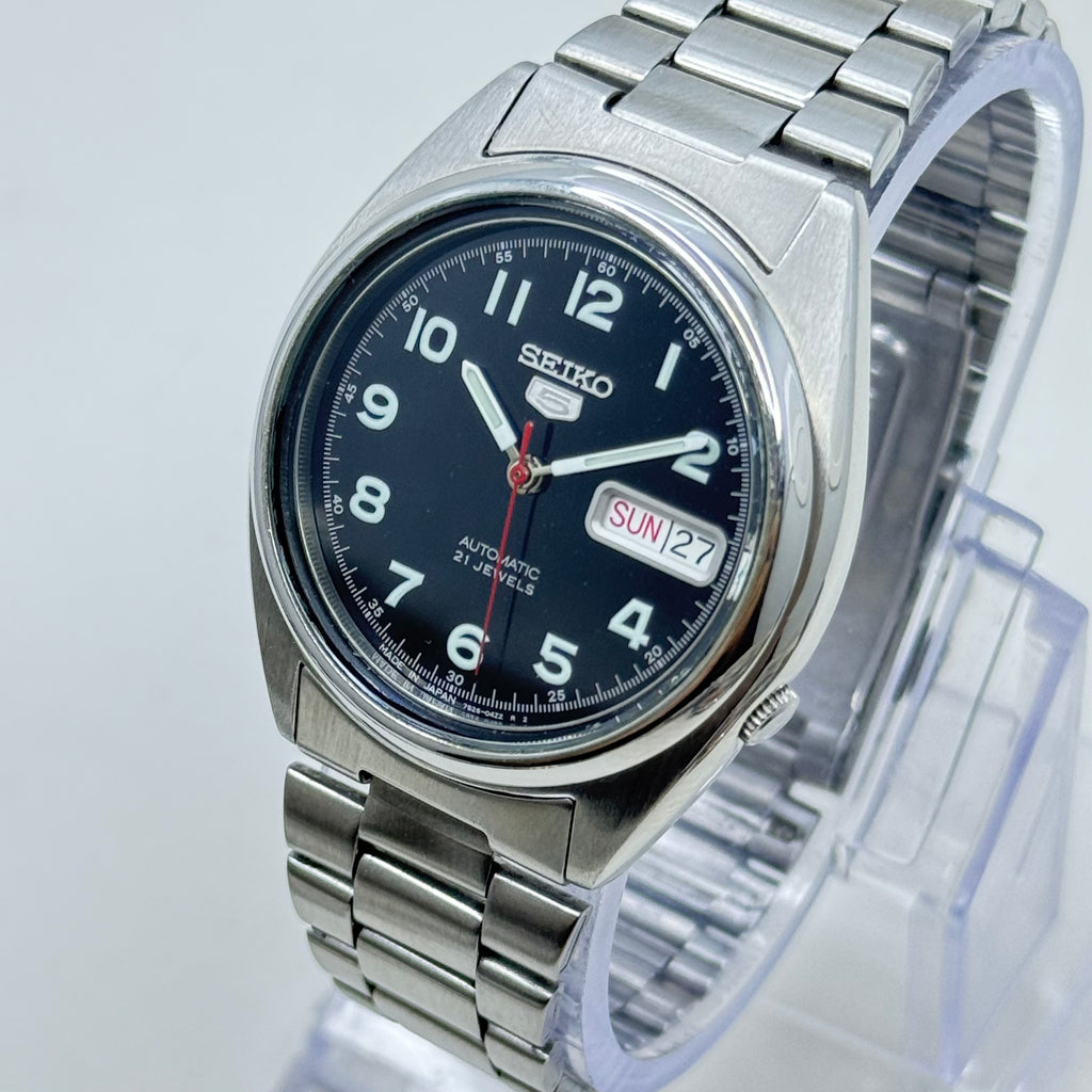 Vintage Seiko 5 Automatic Black Dial — 21 Jewels (7S26)