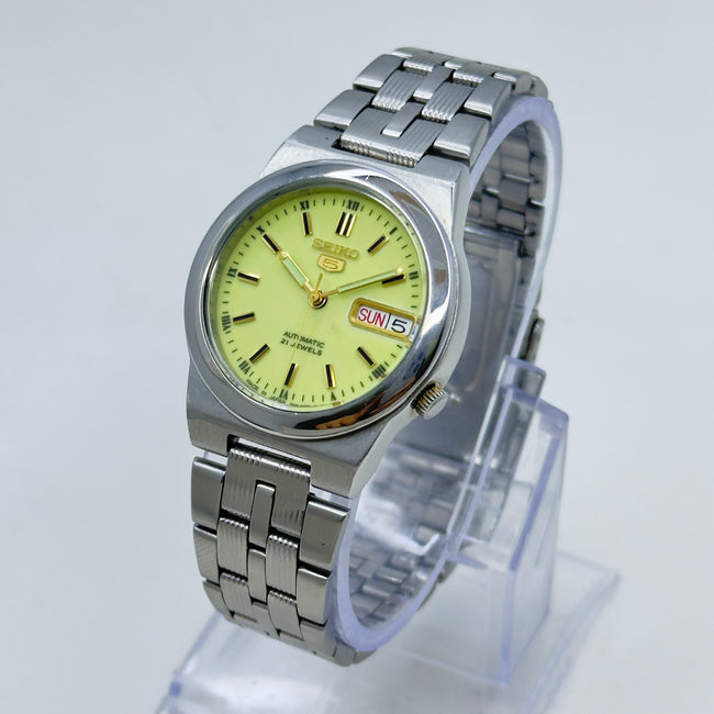 Vintage Seiko 5 - Automatic Watch Day/Date Stainless Steel Japan Made Hover Image