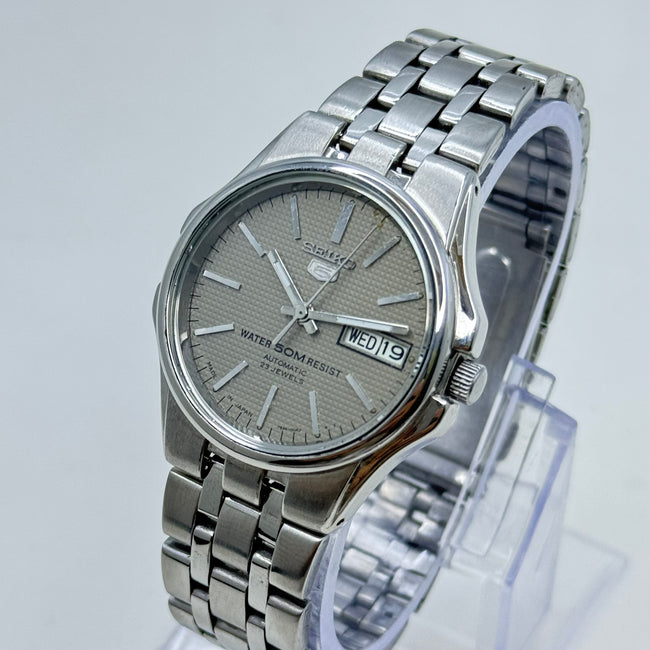 Vintage Seiko 5 Automatic 7S36-00A0 23J Grey Dial Men's Watch Hover Image