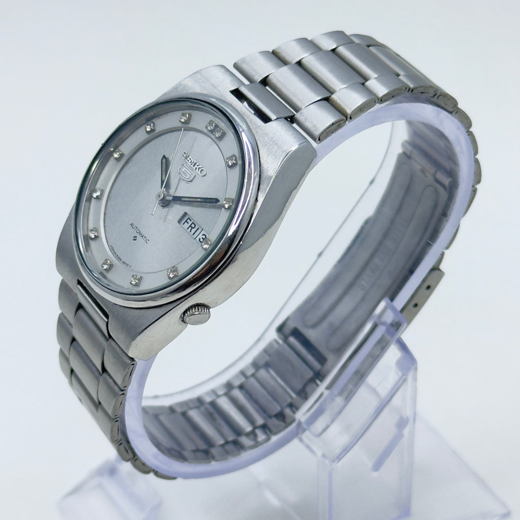 Vintage Watch Seiko 5 Automatic Men's Watch Silver Dial Japan Made