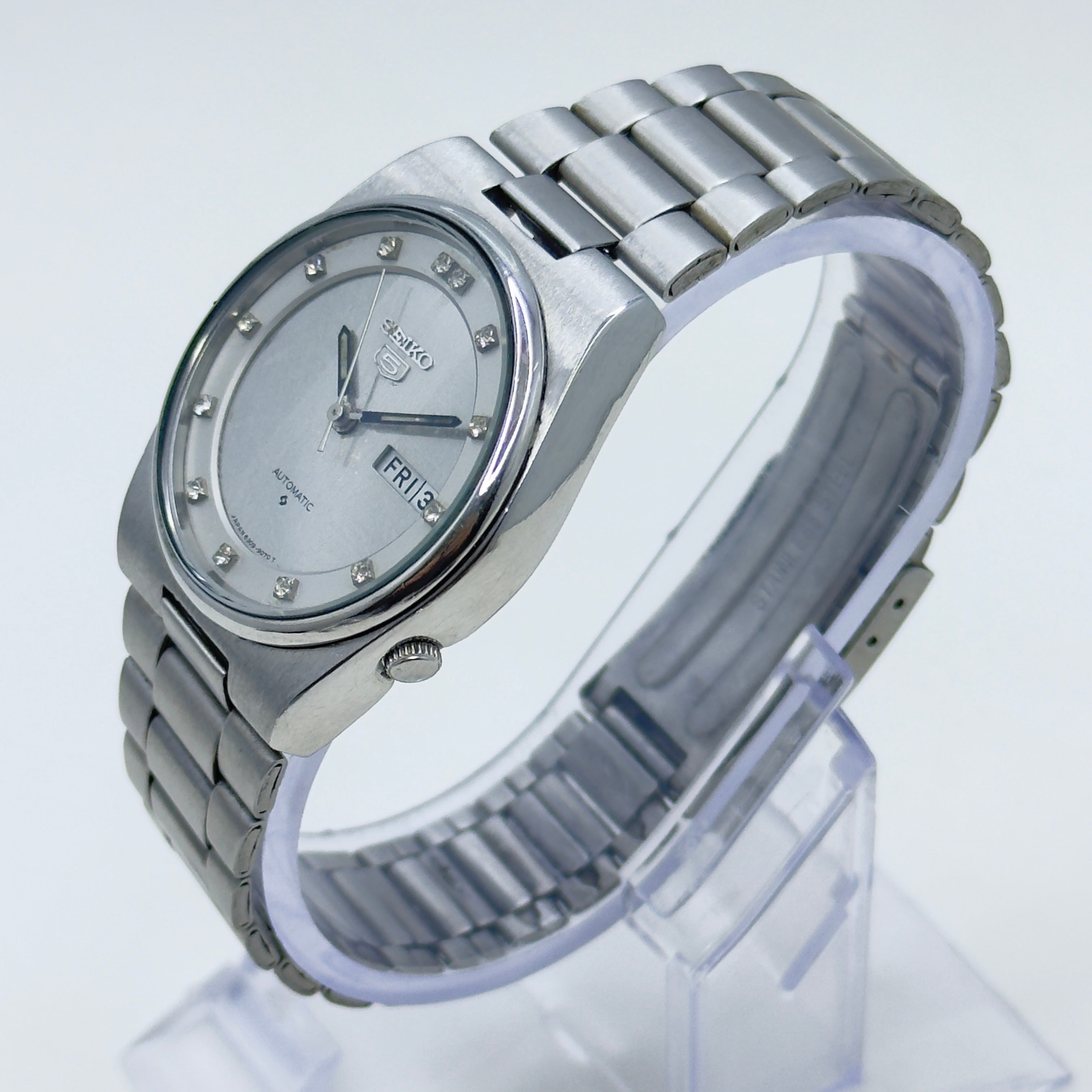 Vintage Watch Seiko 5 Automatic Men's Watch Silver Dial Japan Made