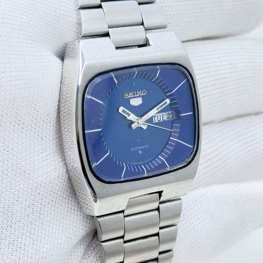 Vintage Seiko 5 Automatic Men's Watch Japan Made