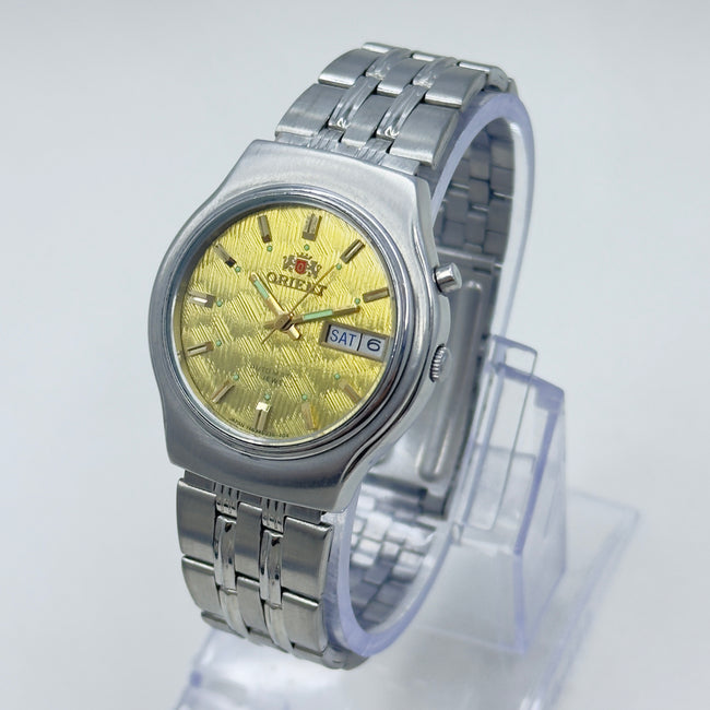 Vintage Orient Automatic wristwatch JapanMade Hover Image