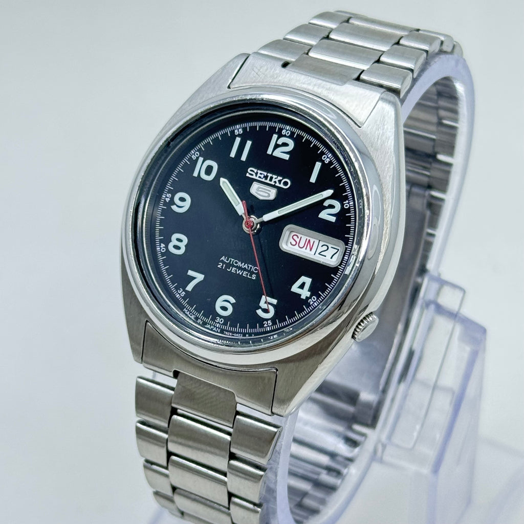 Vintage Seiko 5 Automatic Black Dial — 21 Jewels (7S26)