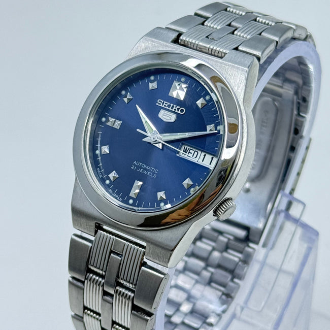 Seiko 5 Automatic Vintage Unisex Wristwatch 35mm Japan Made Hover Image
