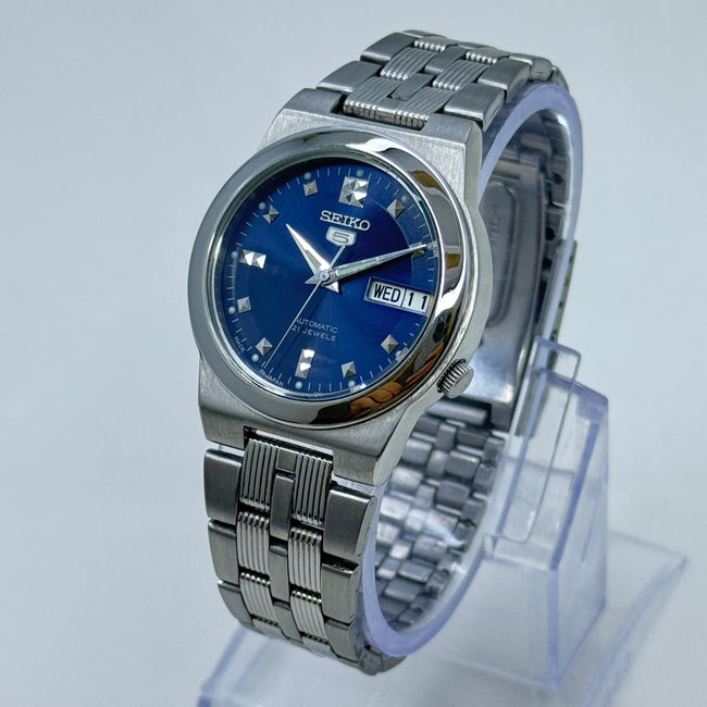 Seiko 5 Automatic Vintage Unisex Wristwatch 35mm Japan Made Hover Image