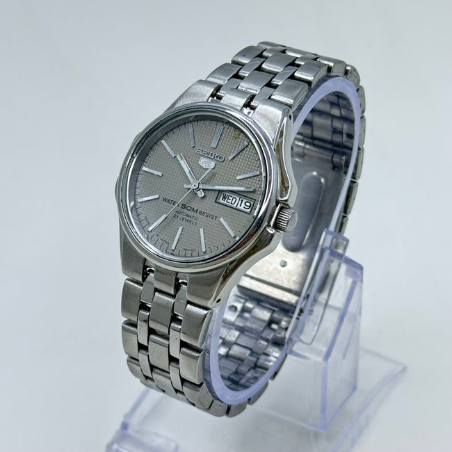 Vintage Seiko 5 Automatic 7S36-00A0 23J Grey Dial Men's Watch Hover Image