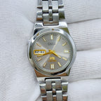 Seiko 5 - 7S26-01R0 Automatic Men's Watch Day Date Stainless Steel Japan Made