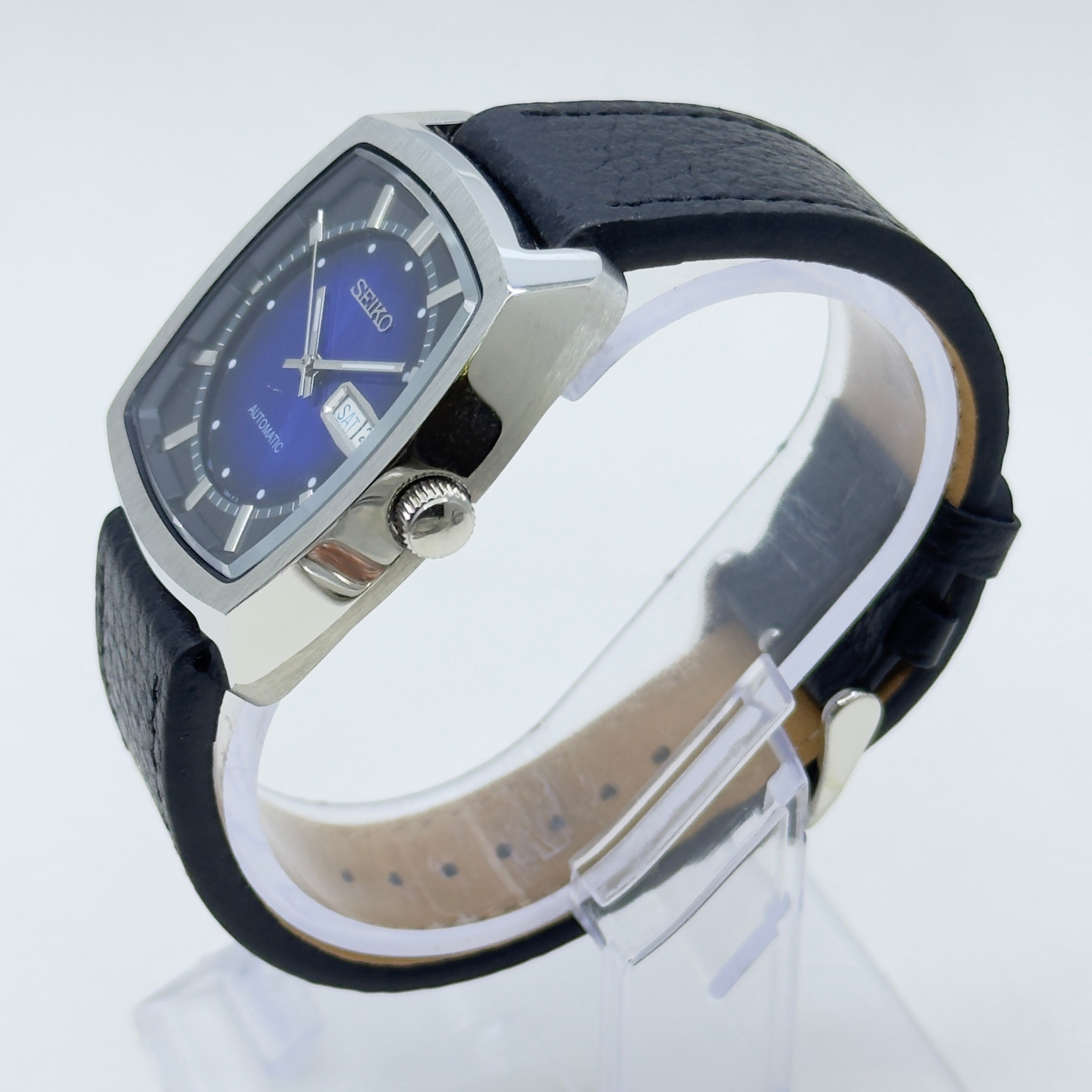Vintage Style Watch - Seiko Automatic 21 Jewels Blue Dial Day Date Mod