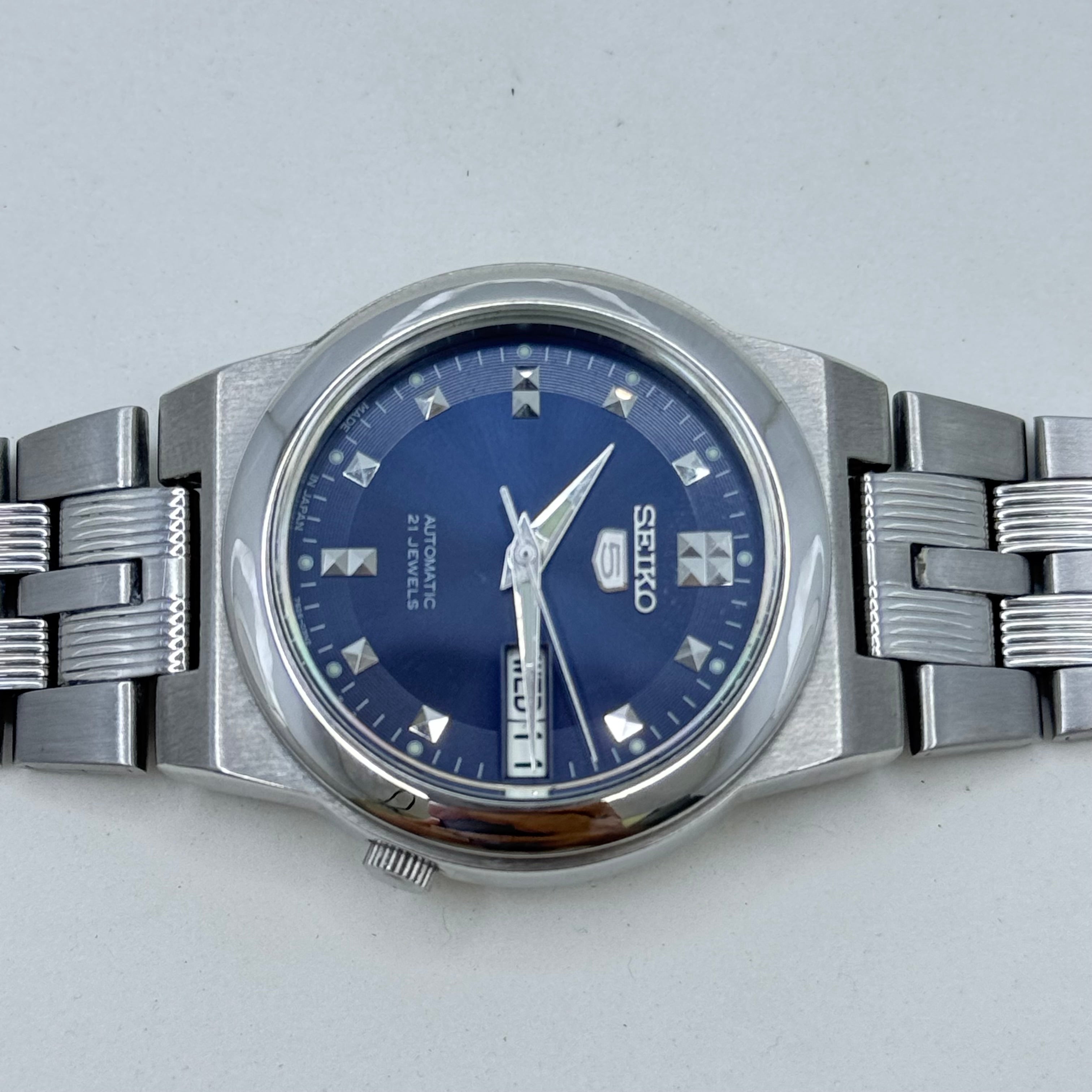 Seiko 5 Automatic Vintage Unisex Wristwatch 35mm Japan Made