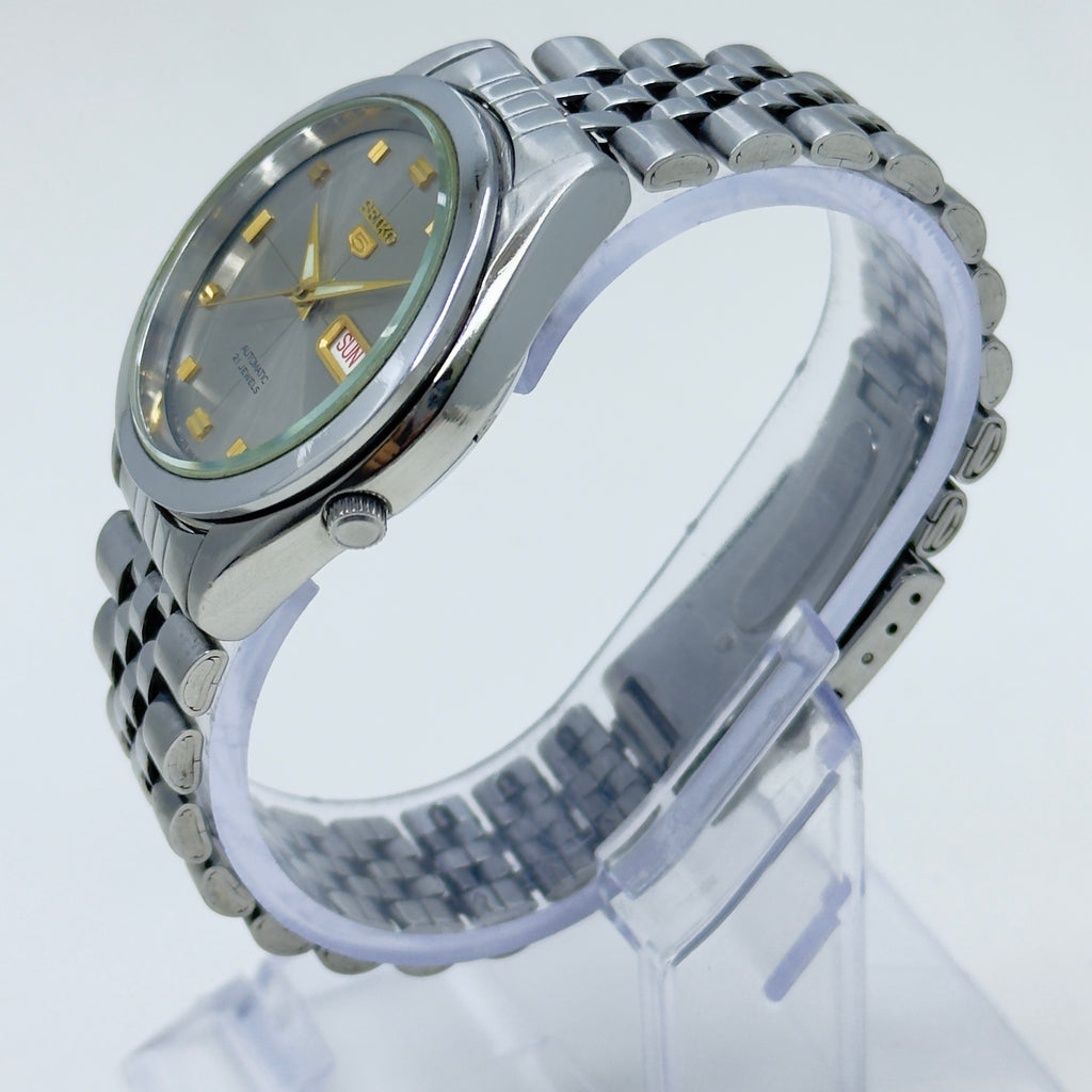 Seiko 5 - 7S26-00X0 Automatic Men's Watch Day Date Stainless Steel Japan Made