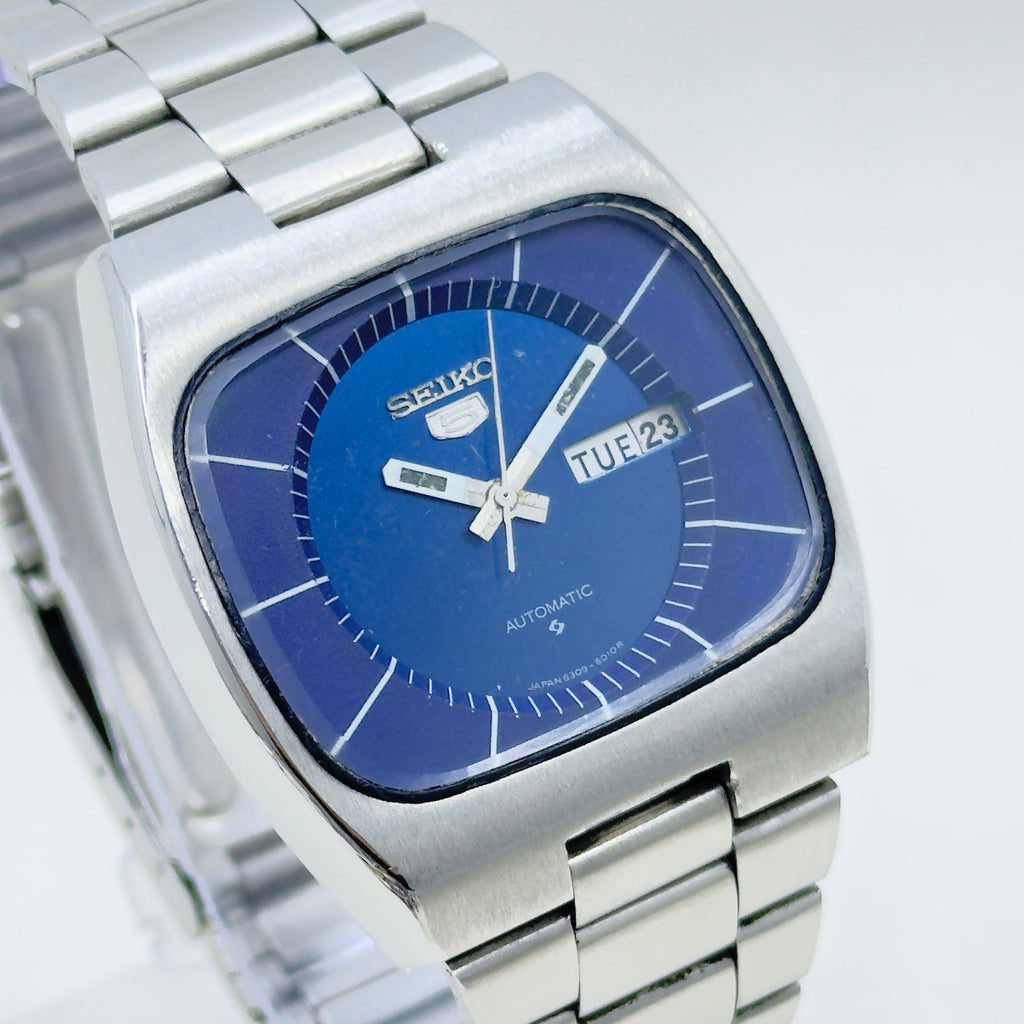 Vintage Seiko 5 Automatic Men's Watch Japan Made