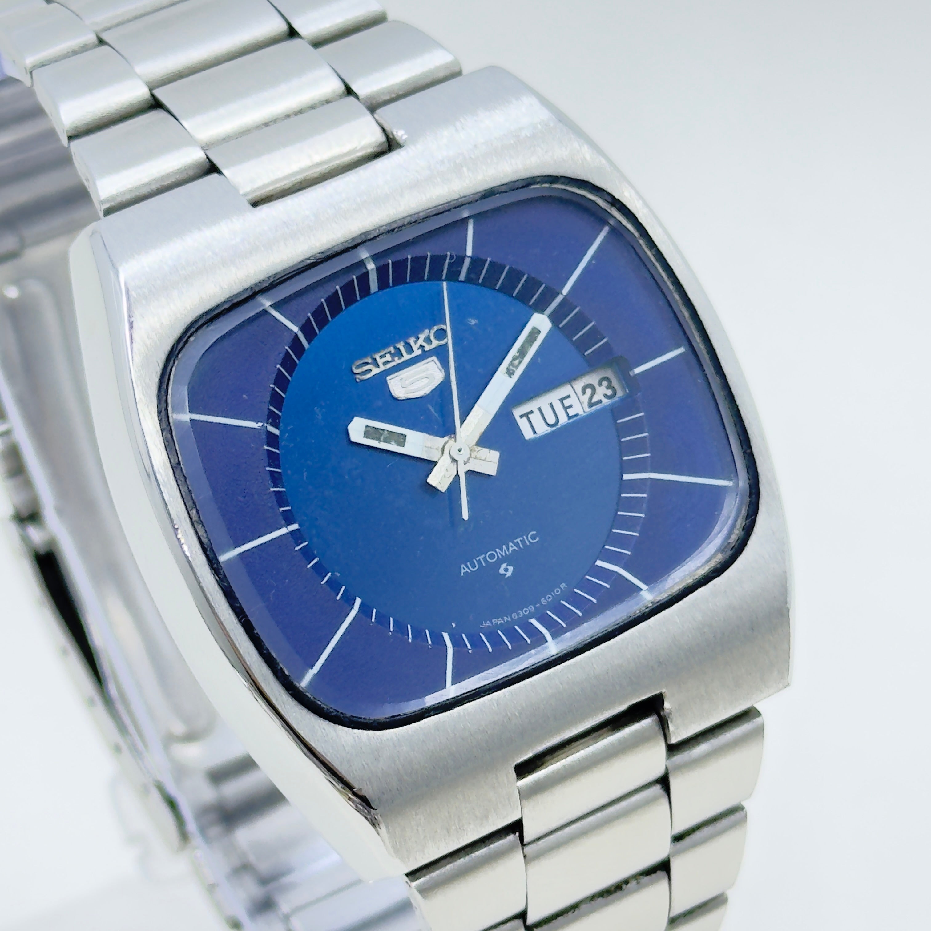 Vintage Seiko 5 Automatic Men's Watch Japan Made