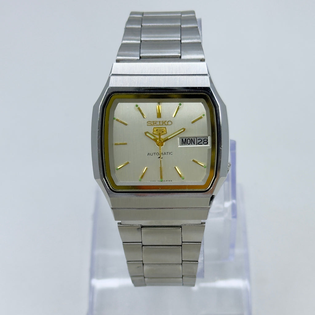 Vintage Seiko 5 Square Automatic Wristwatch – Silver & Gold Accents