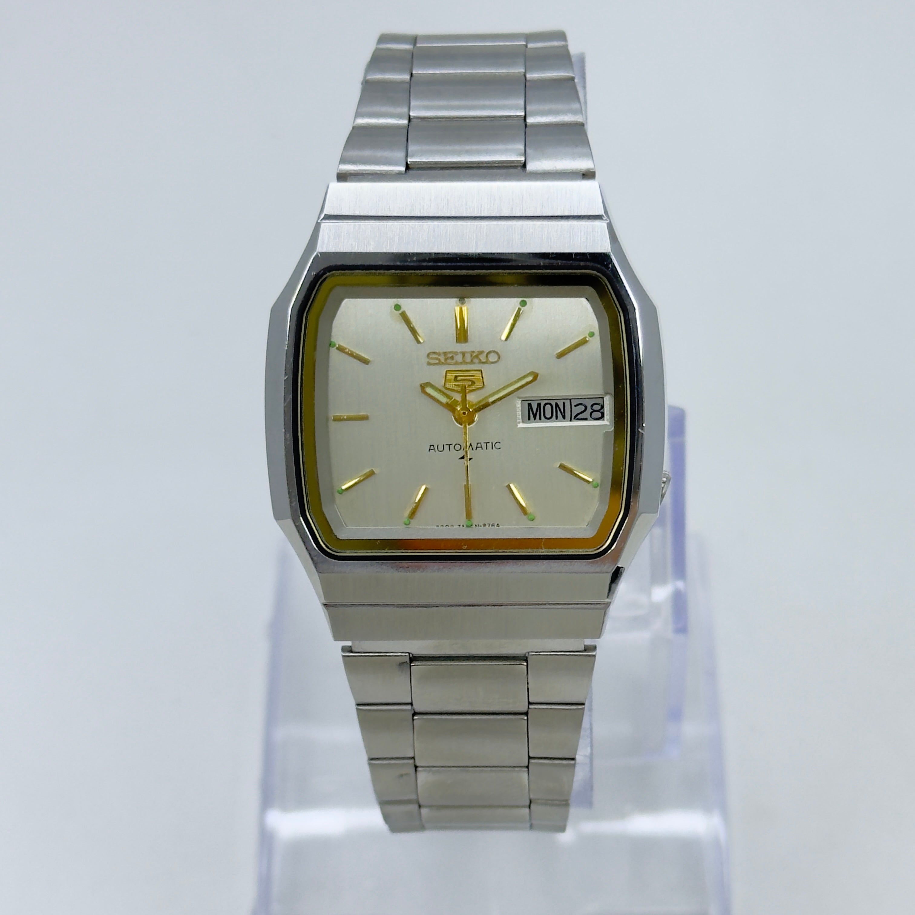 Vintage Seiko 5 Square Automatic Wristwatch – Silver & Gold Accents