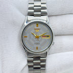 Vintage Seiko 5 Automatic 17J Men's Wristwatch Japan Made