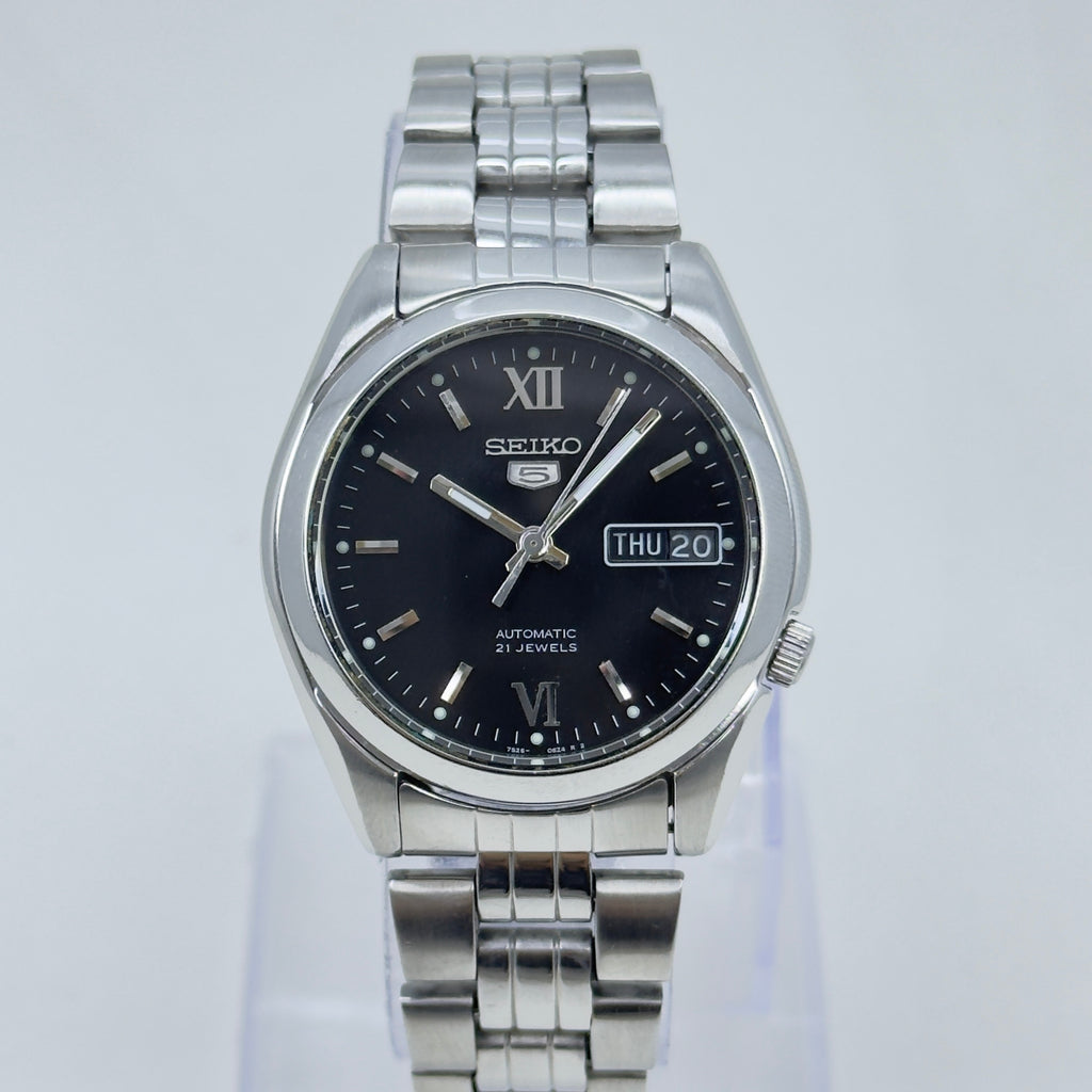 Seiko 5 - 7S26-01V0 Automatic Men's Watch Day Date Stainless Steel Japan Made