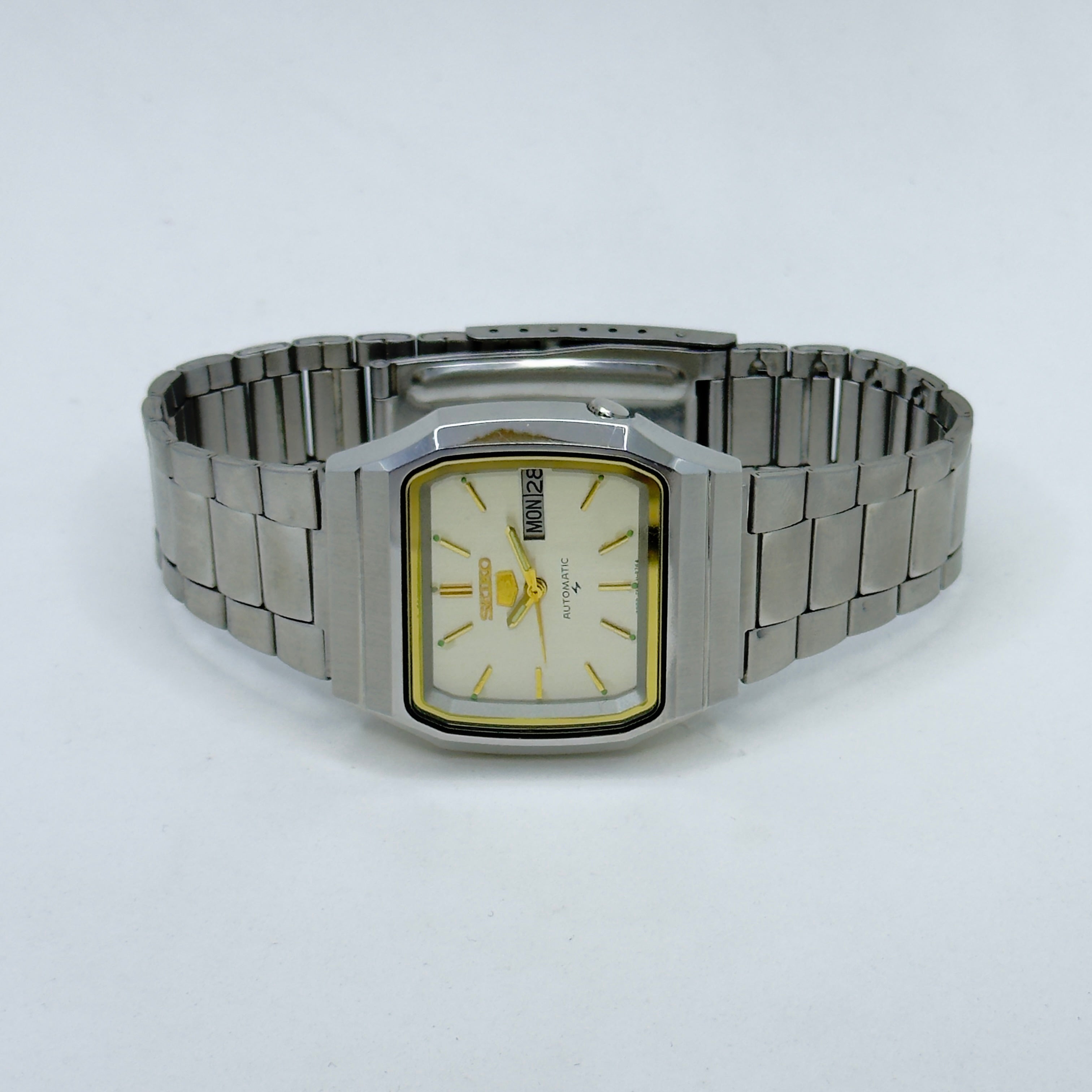 Vintage Seiko 5 Square Automatic Wristwatch – Silver & Gold Accents