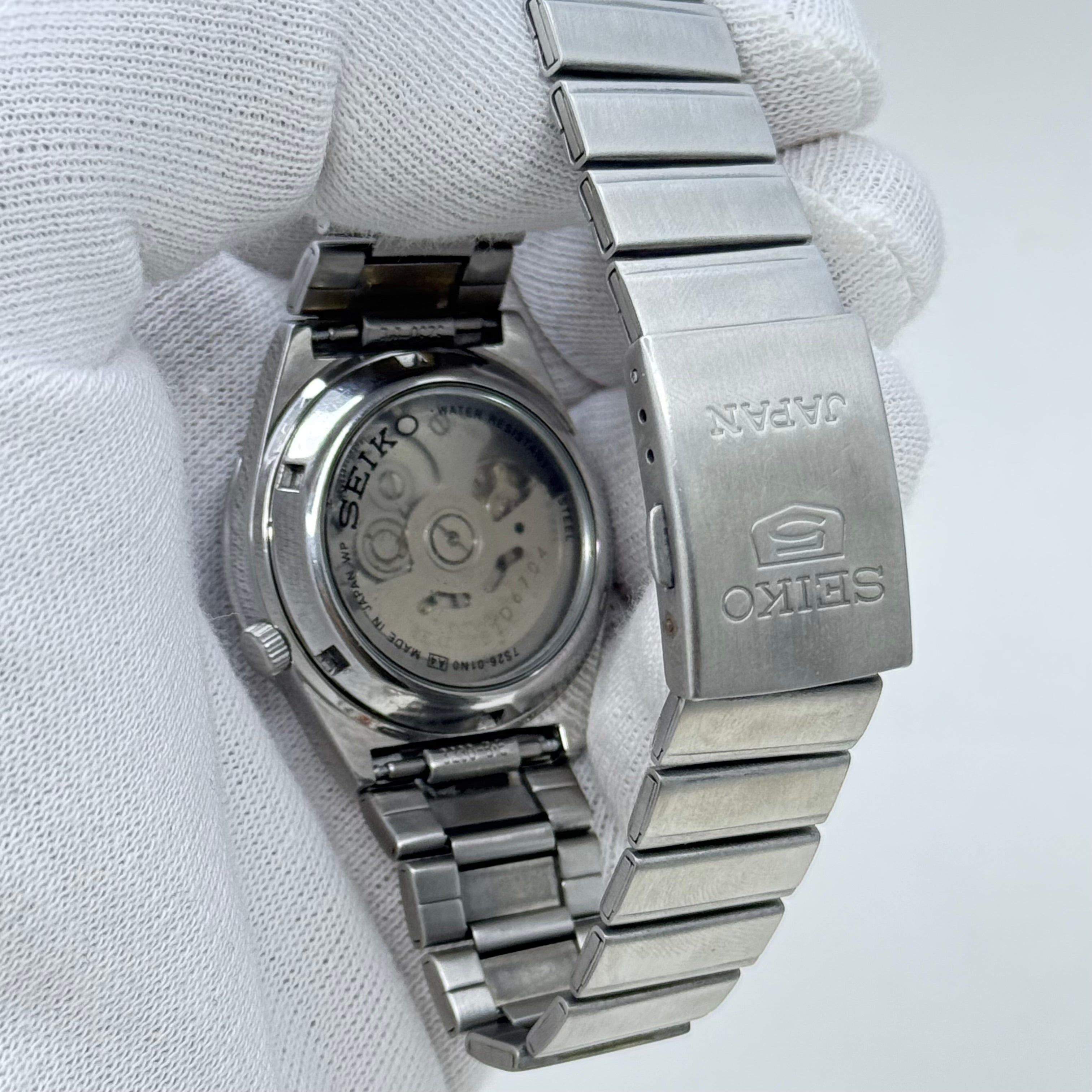 Vintage Seiko 5 - Automatic Watch Day/Date Stainless Steel Japan Made