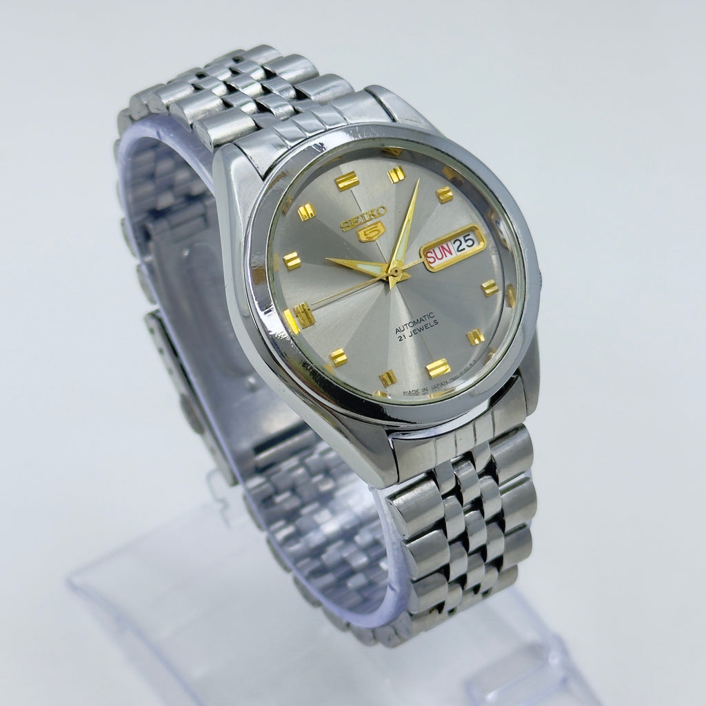 Seiko 5 - 7S26-00X0 Automatic Men's Watch Day Date Stainless Steel Japan Made