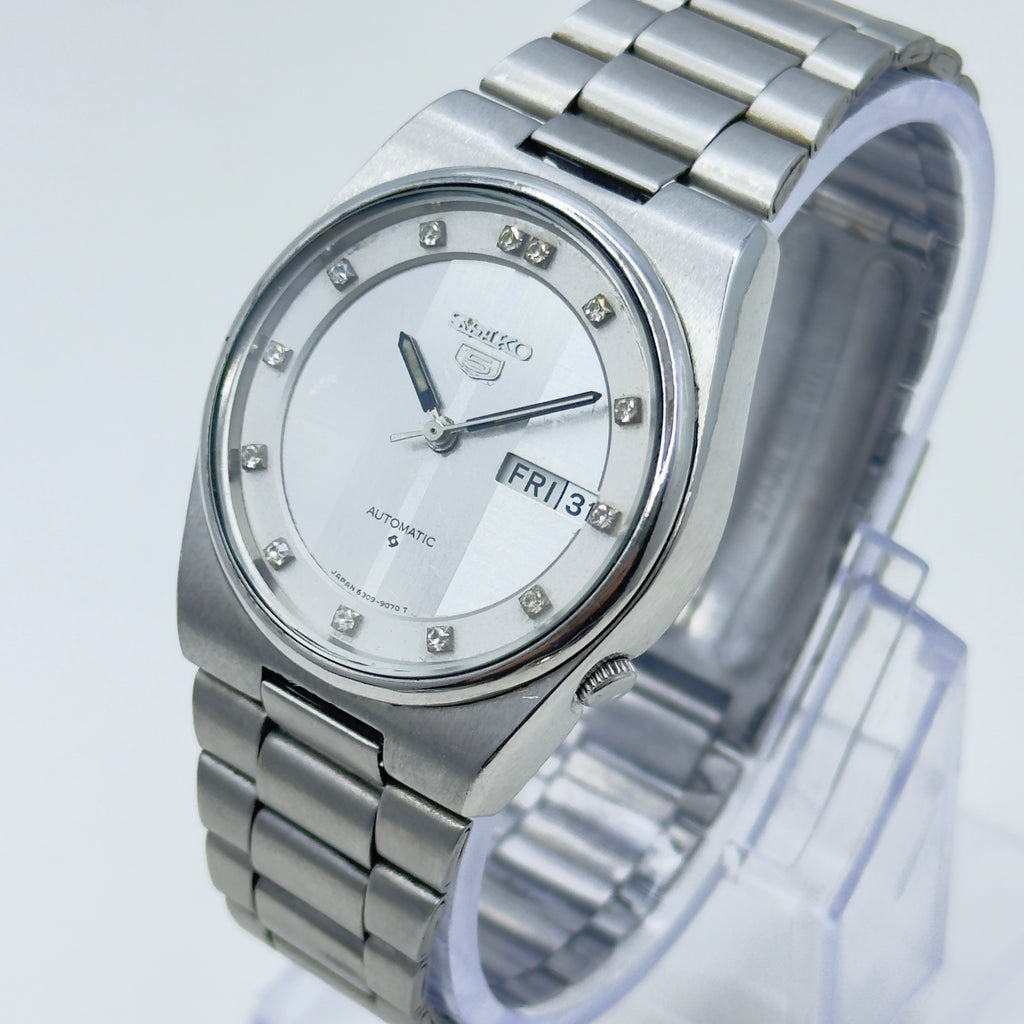 Vintage Watch Seiko 5 Automatic Men's Watch Silver Dial Japan Made
