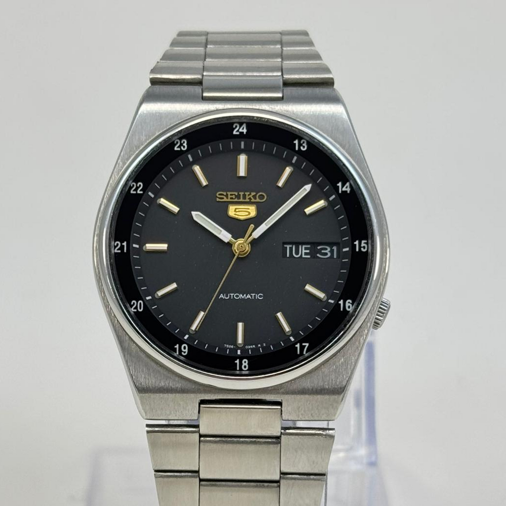 Seiko 5 - Automatic Black Dial 36mm Classic Men's Watch Vintage Japan
