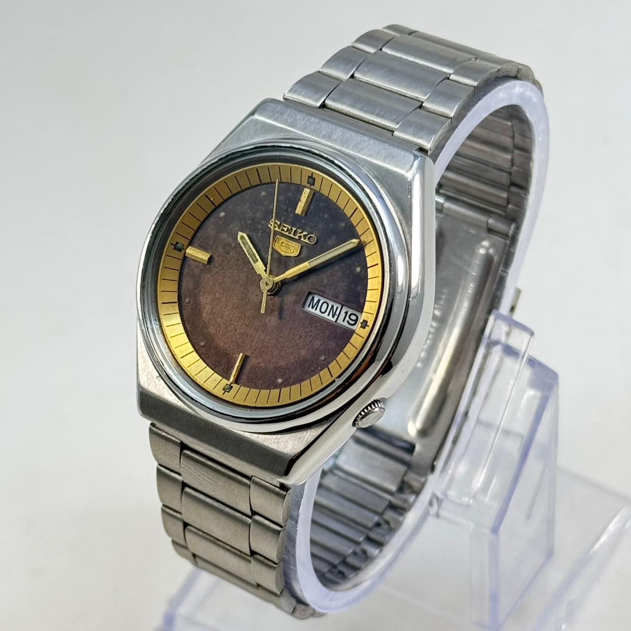 Vintage Seiko 5 Automatic Watch 17 Jewels Brown Dial Day-Date Japan Made.