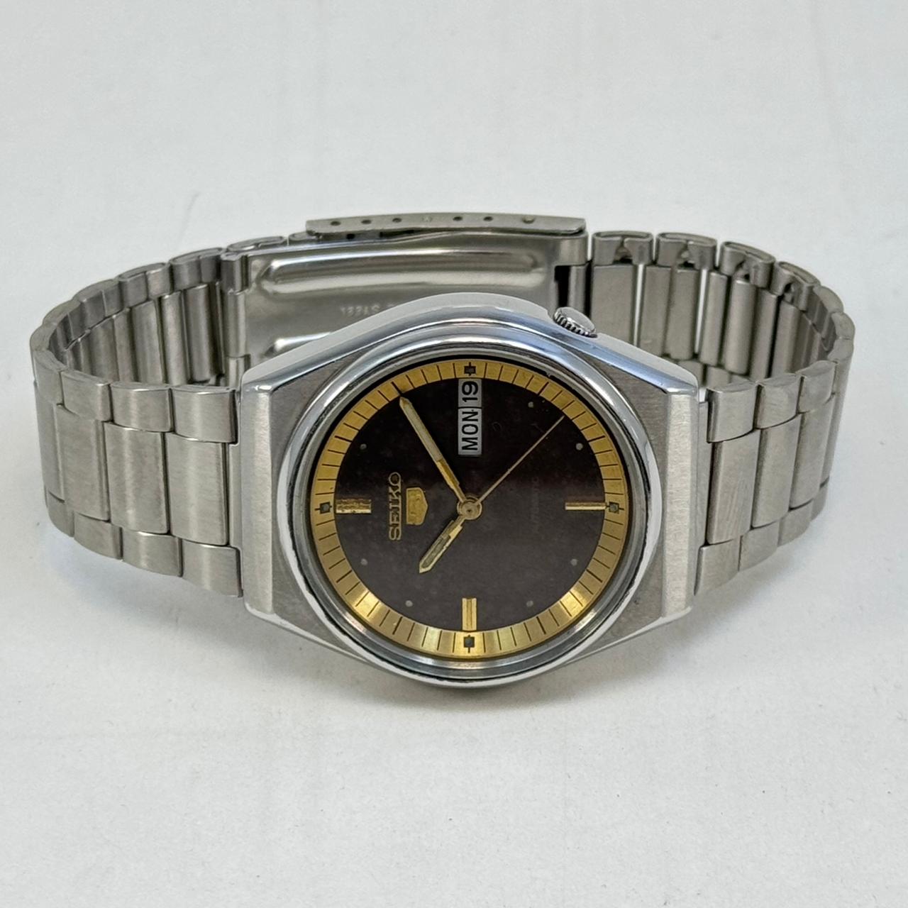 Vintage Seiko 5 Automatic Watch 17 Jewels Brown Dial Day-Date Japan Made.