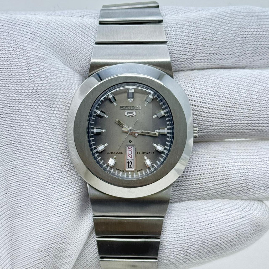 Seiko 5 Automatic 6319-5030 Vintage Watch – Smoky Grey Dial, Day-Date, 40mm Japan