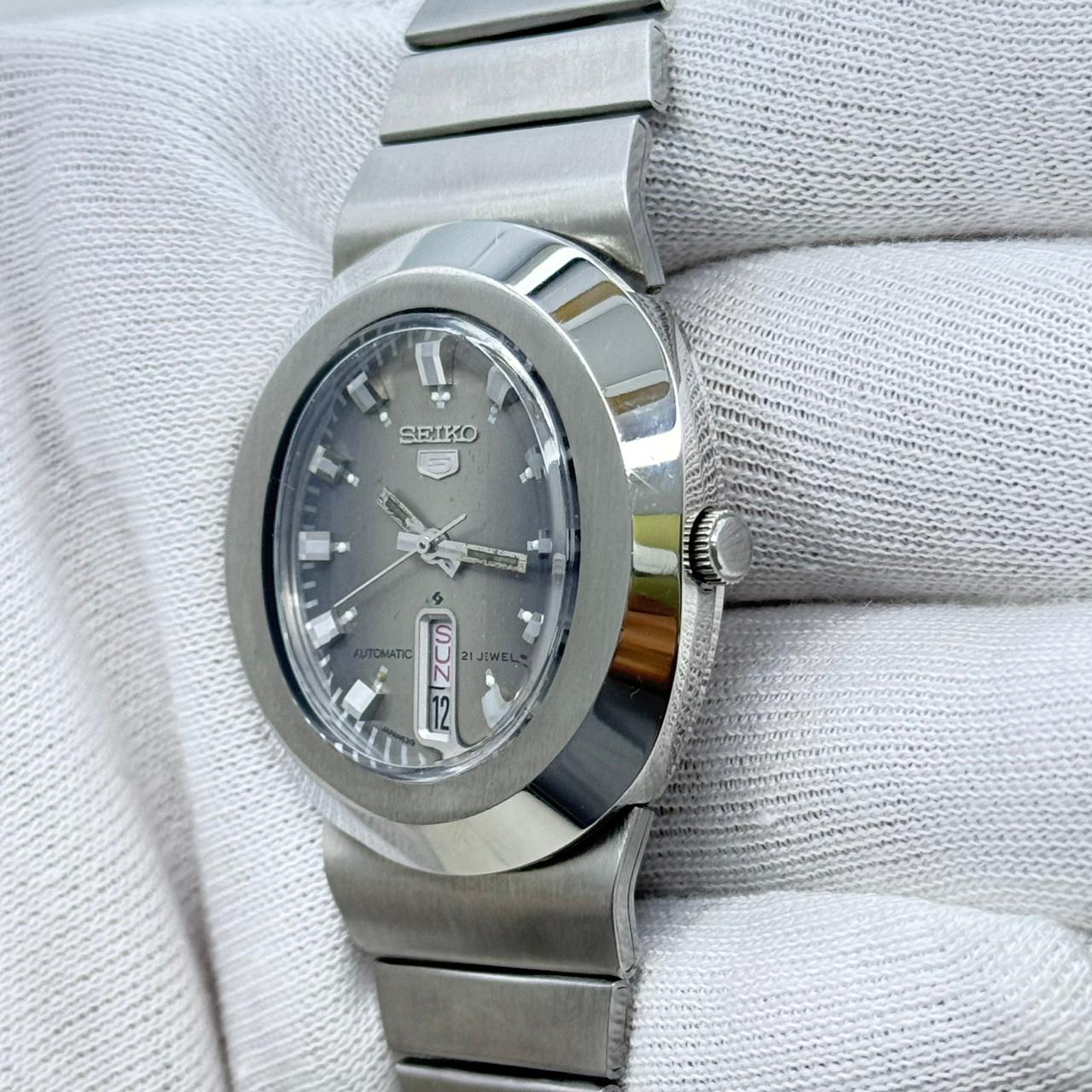 Seiko 5 Automatic 6319-5030 Vintage Watch – Smoky Grey Dial, Day-Date, 40mm Japan