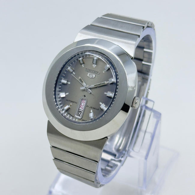 Seiko 5 Automatic 6319-5030 Vintage Watch – Smoky Grey Dial, Day-Date, 40mm Japan Hover Image