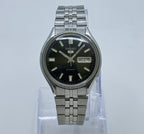 Seiko 5 -  Automatic Men's Watch 17 Jewels Grey Dial Vintage Japan Made