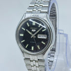 Seiko 5 -  Automatic Men's Watch 17 Jewels Grey Dial Vintage Japan Made