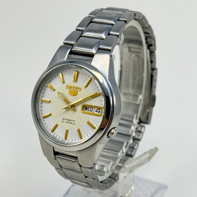 Seiko 5 - Automatic Men's Wristwatch Day Date Japan Made Hover Image