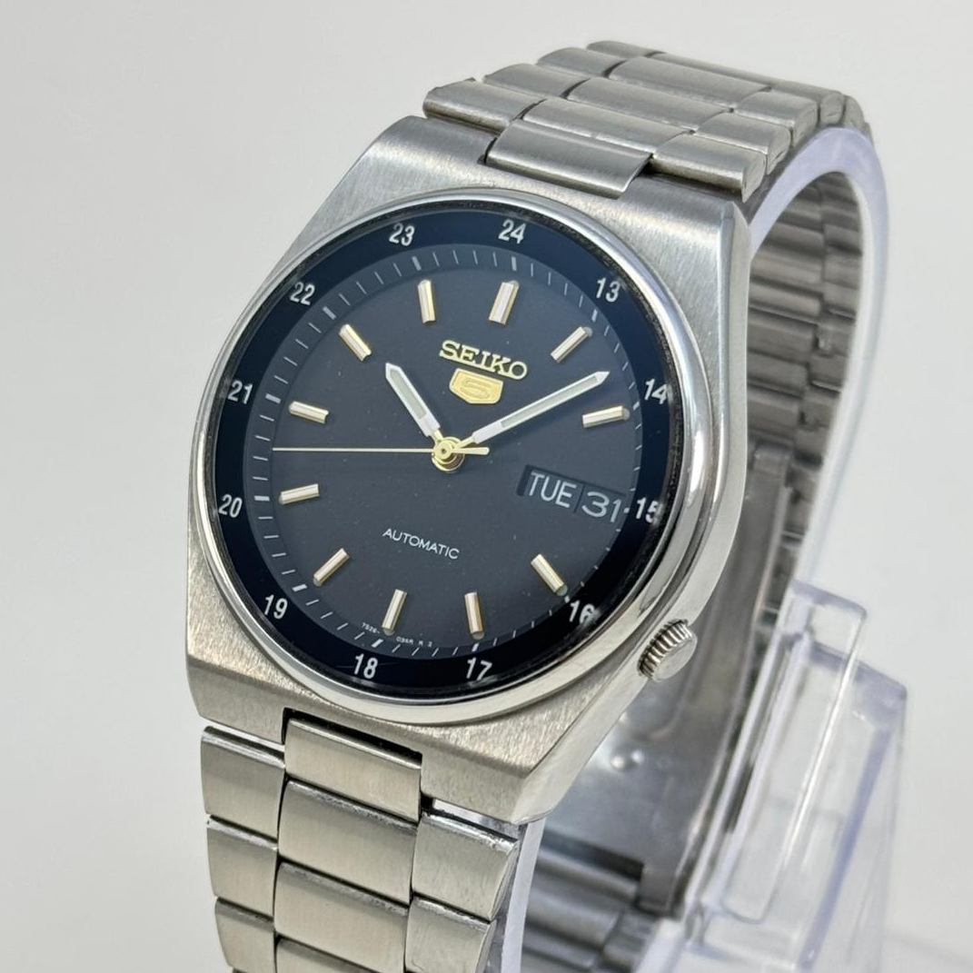 Seiko 5 - Automatic Black Dial 36mm Classic Men's Watch Vintage Japan