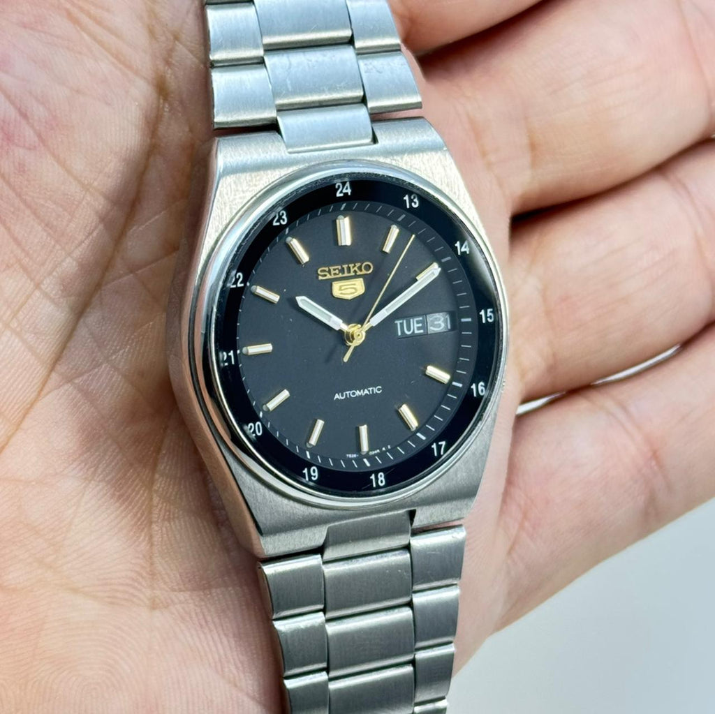 Seiko 5 - Automatic Black Dial 36mm Classic Men's Watch Vintage Japan