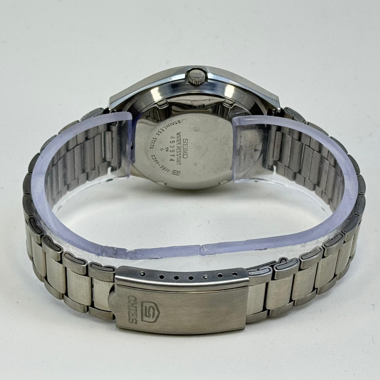 Seiko 5 -  Automatic Japanese Movement Day Date Vintage Style