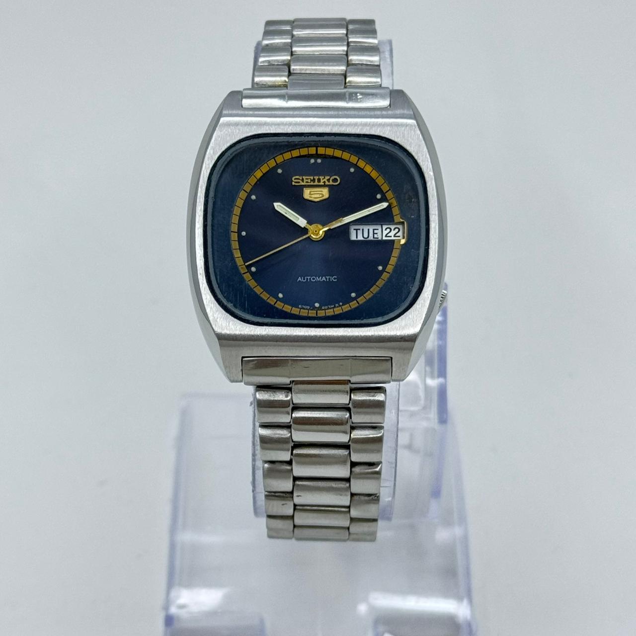 Seiko 5 - Automatic Men's Wristwatch Classic Blue Dial Vintage Japan made
