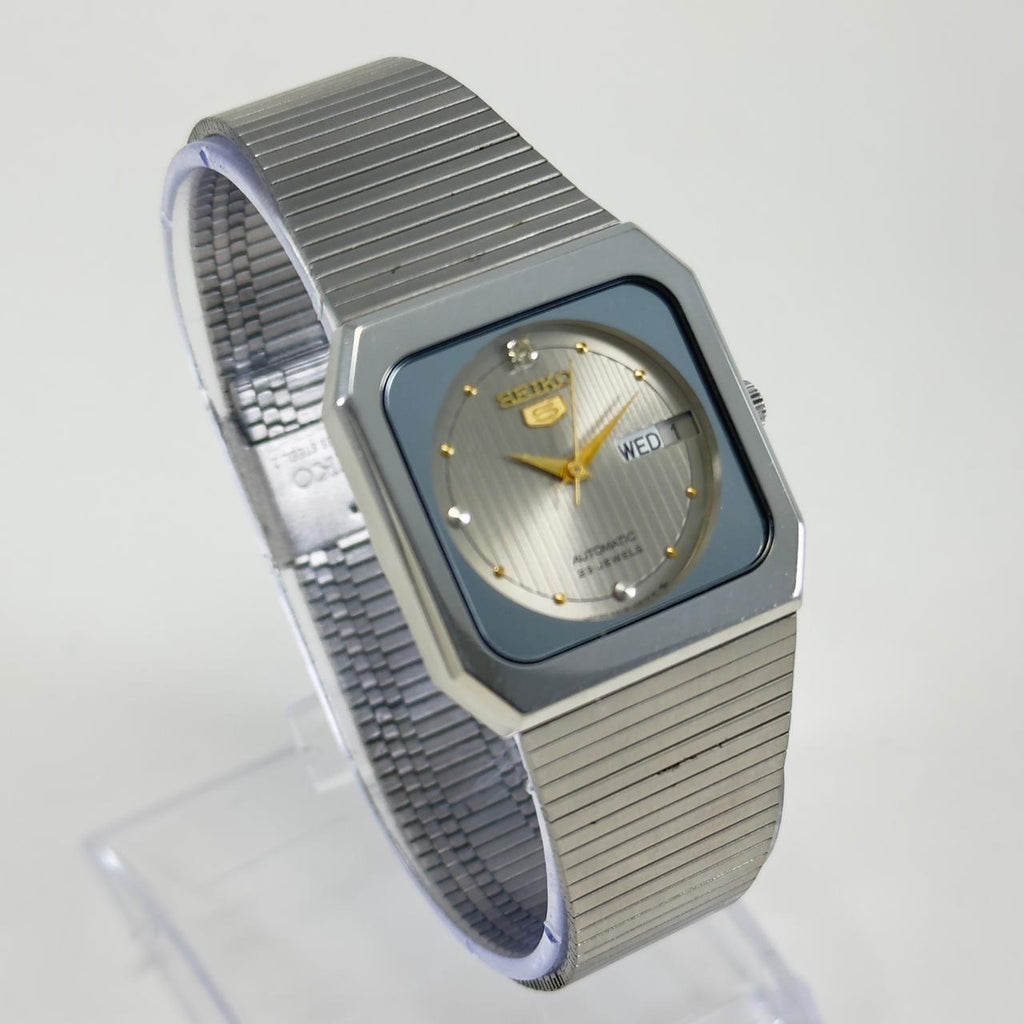 Vintage Seiko 5 - Automatic Women's Watch Square Case Grey Dial Japan