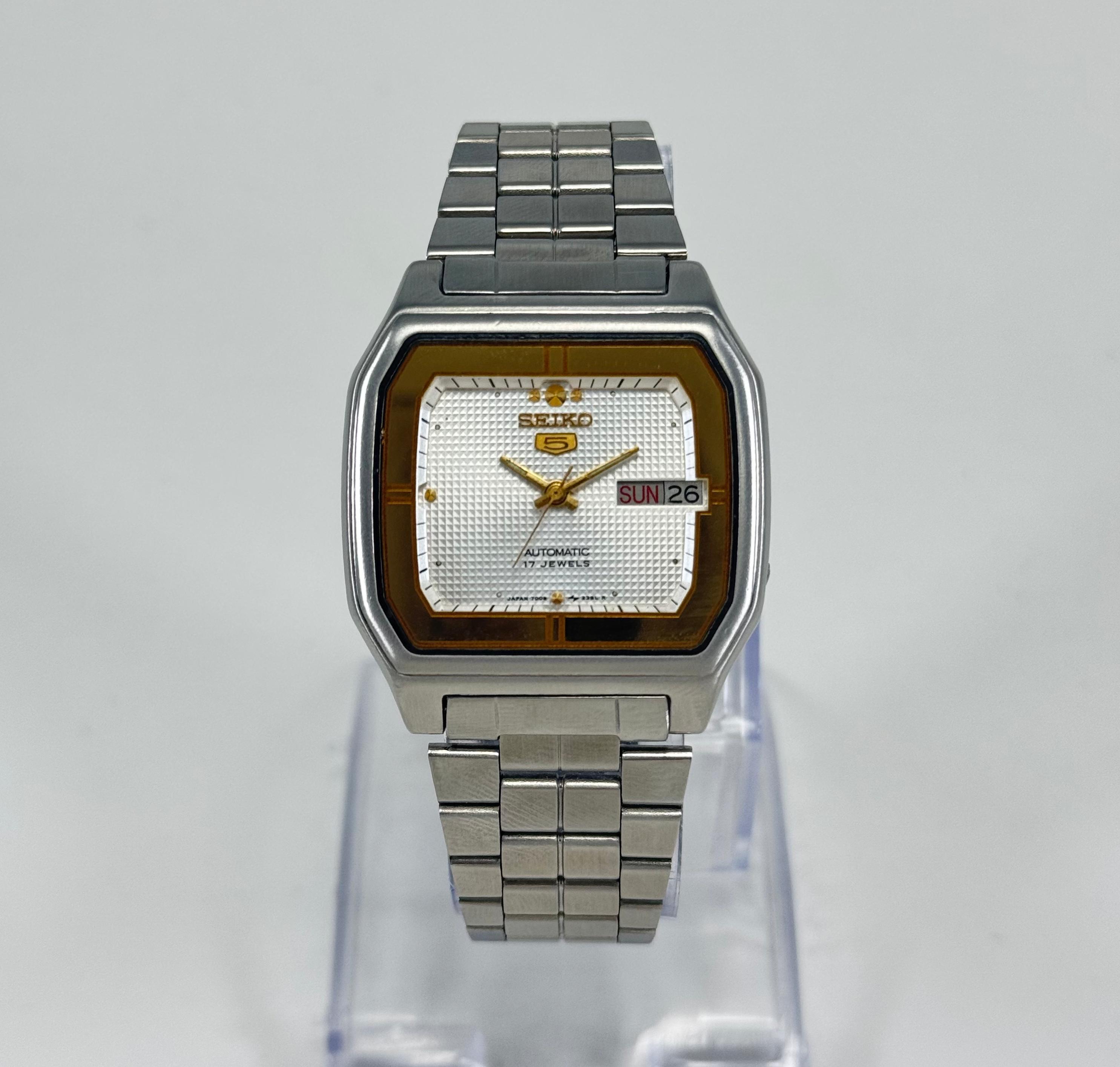 Vintage Seiko 5 Automatic Men's Watch 17 Jewels Cal. 7009 Japan